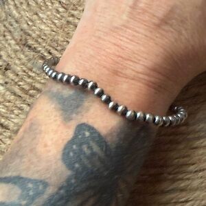 Sterling Silver Desert Pearl Bead Stretch Bracelet - Silver